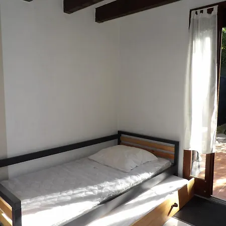 Petite Maison Sympa Dans Avec Piscine * Saint-Cyprien (Pyrenees-Orientales)